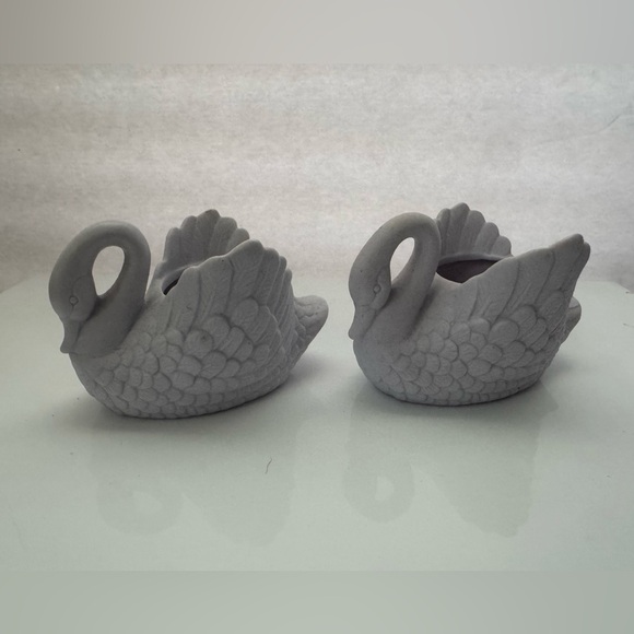 Other - Vintage Beacon Hill Ceramic Swan Candle Holders